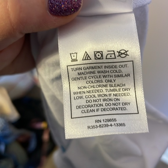 Disney Parks Walt Disney World Embroidered Minnie Mouse White Tank Top size S - Picture 8 of 14